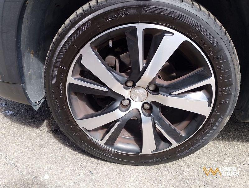 Peugeot 2008 PureTech Turbo 110 S&S Allure