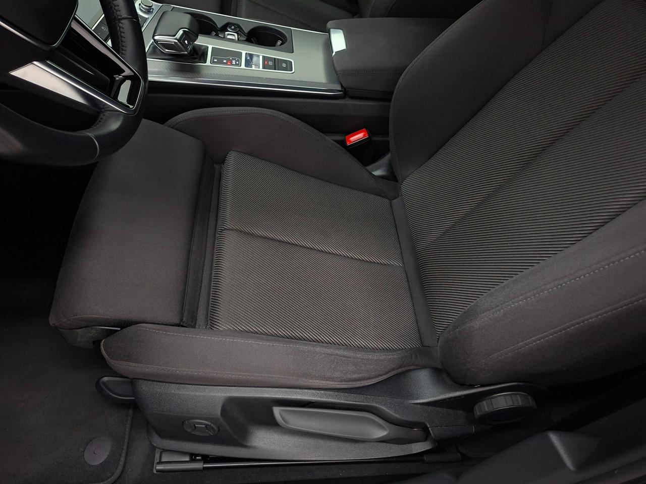 Audi A6 Avant 40 TDI 2.0 204cv MHEV S tronic Business Sport