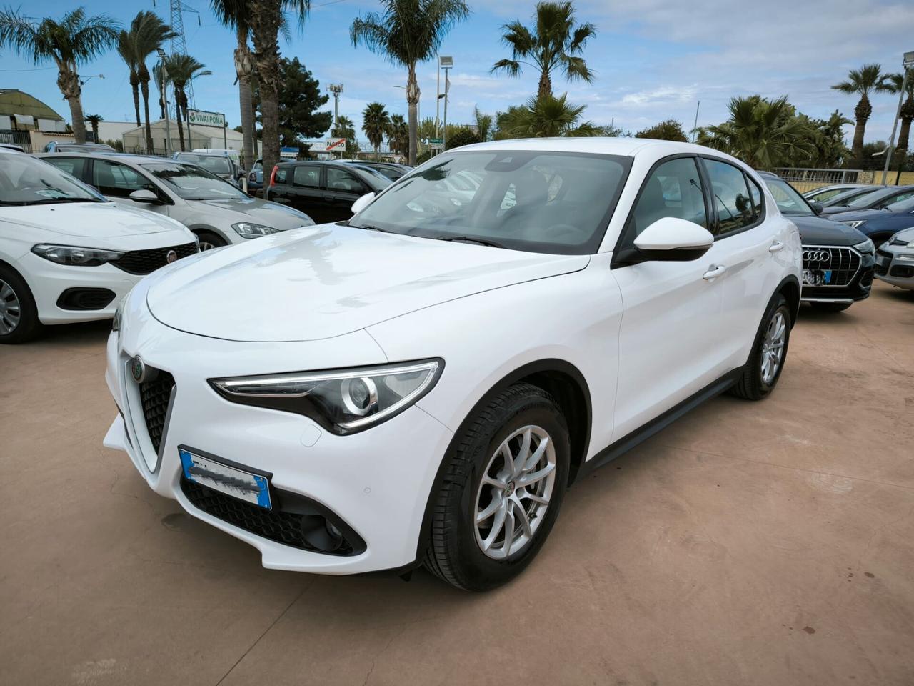 Alfa Romeo Stelvio 2.2 Turbodiesel 160 CV AT8 RWD Business