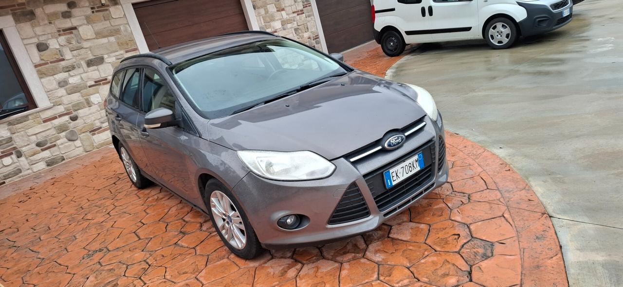 Ford Focus 1.6 TDCi 95 CV SW Titanium