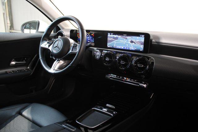 MERCEDES-BENZ A 180 d Auto Advanced Navi