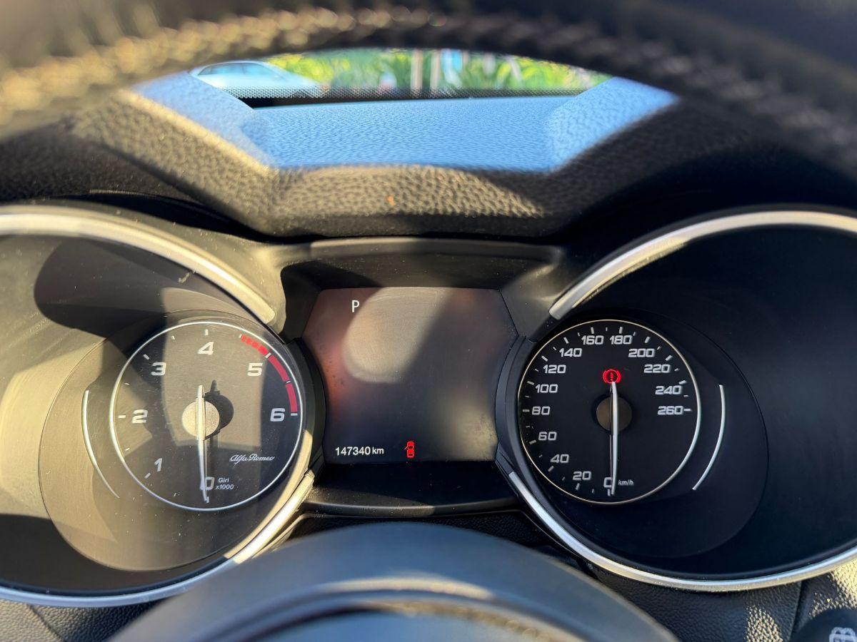 ALFA ROMEO - Stelvio van- 2.2 T.diesel 160CV AT8 RWD Super
