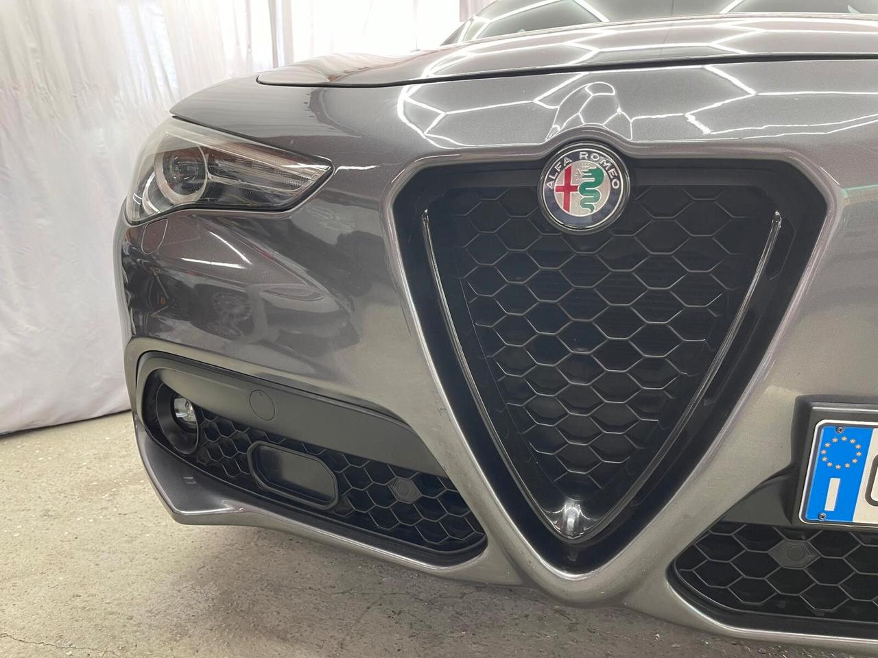 Alfa Romeo Stelvio Q4 210CV VELOCE AT8