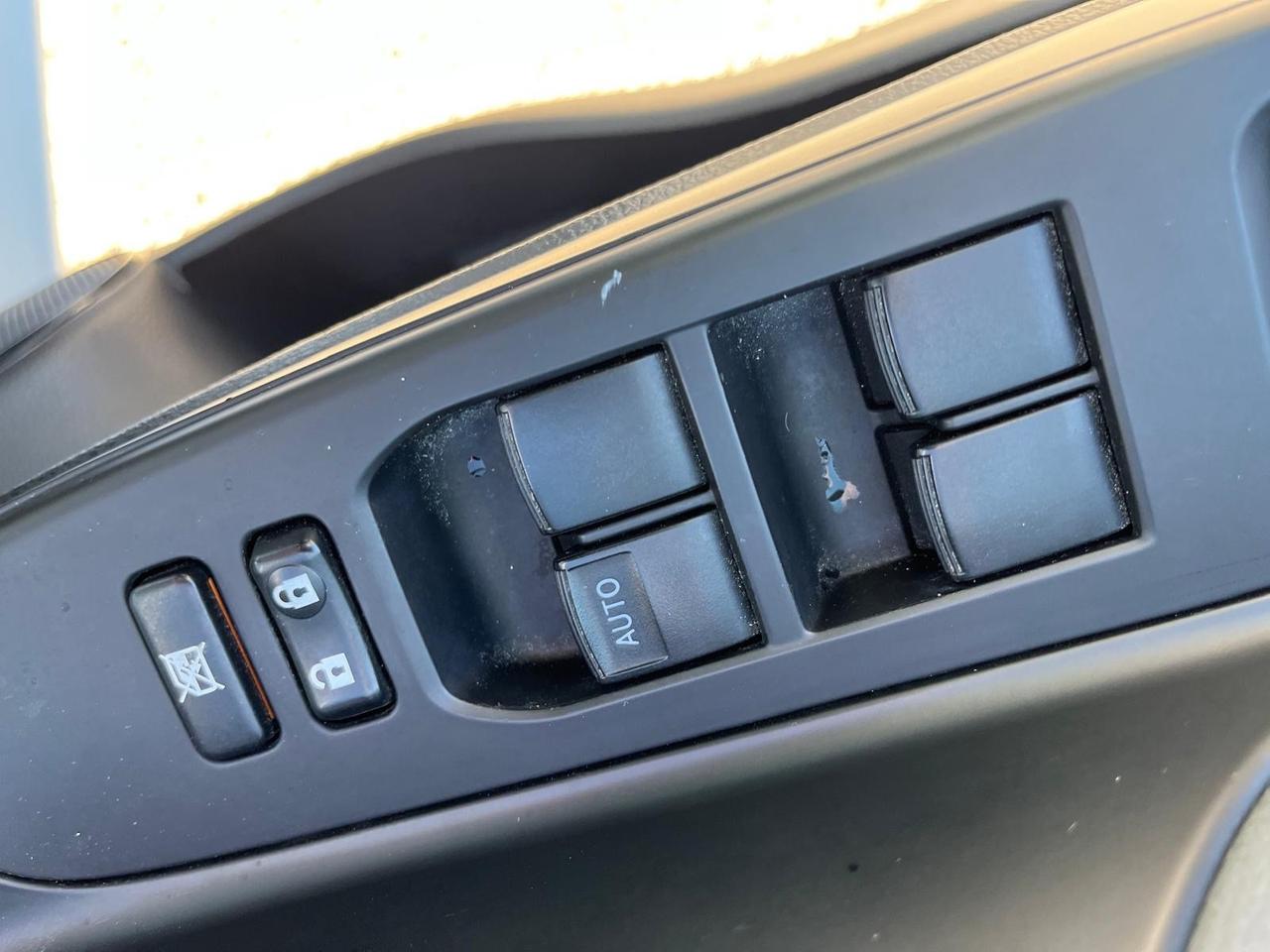 Toyota yaris 5p-1.5 hybrid -c.aut- km 87000-2018