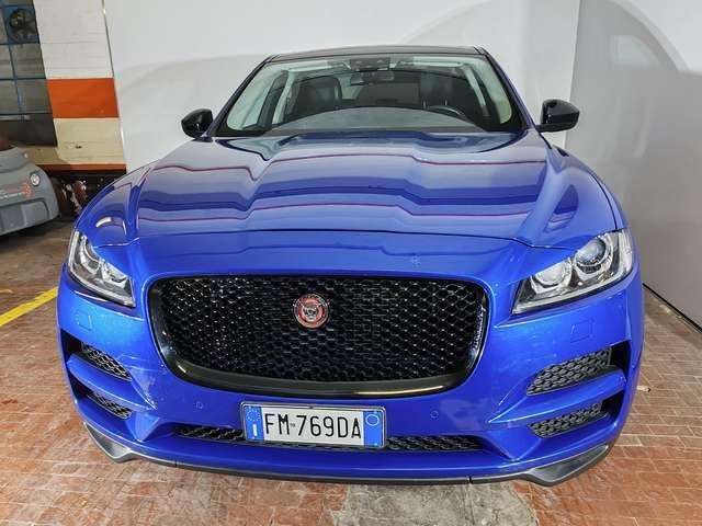Jaguar F-Pace 2.0d Portfolio AWD 240cv Auto Navi + Camera