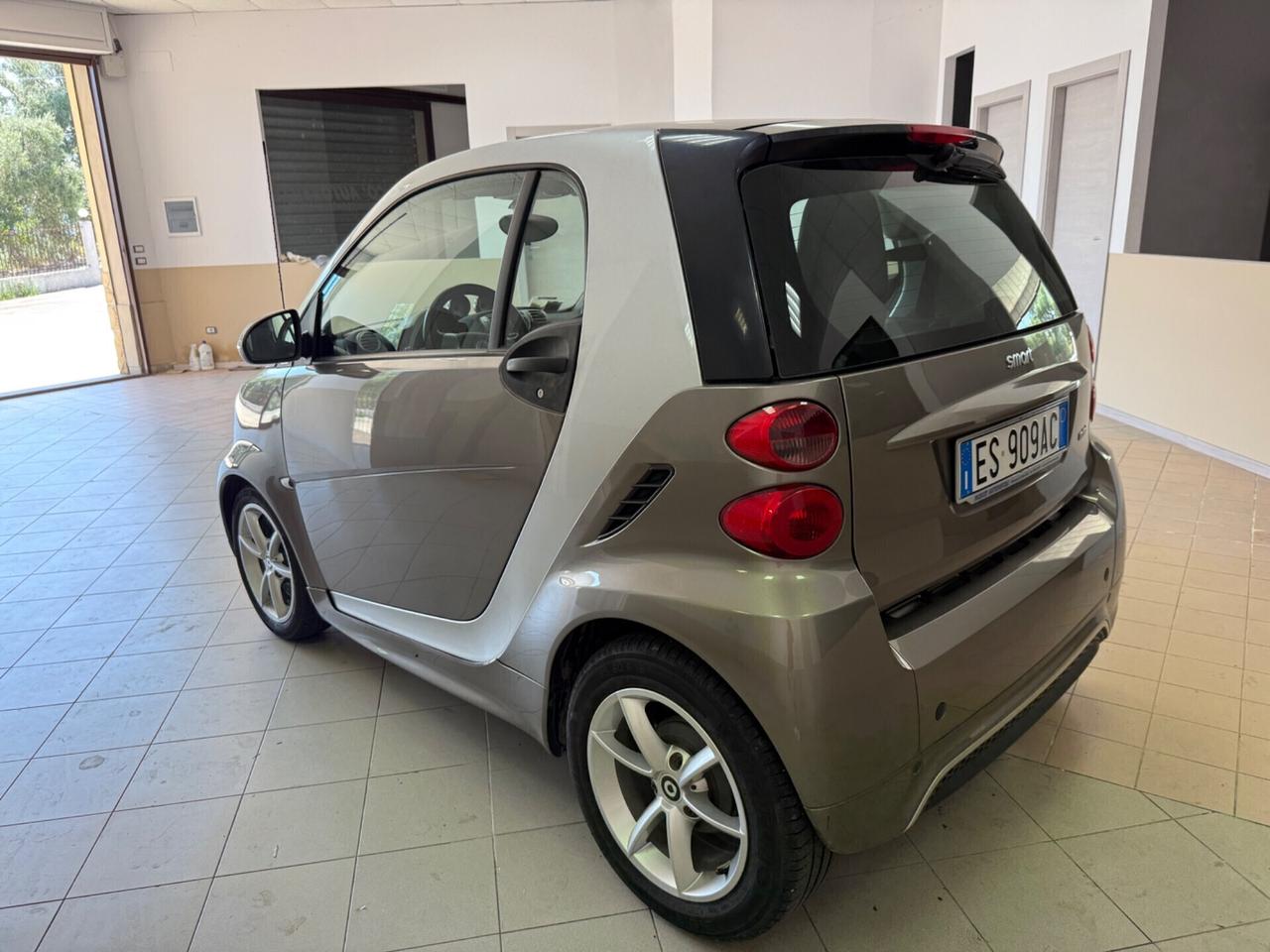 Smart ForTwo 1000 52 kW coupé passion