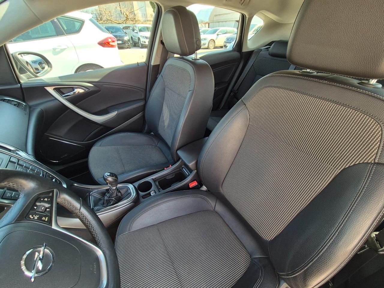 Opel Astra 1.4 Turbo 140CV 5 porte Cosmo