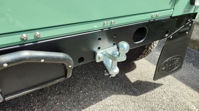 LAND ROVER Defender 90 2.2 TD4 N1 - PARI AL NUOVO