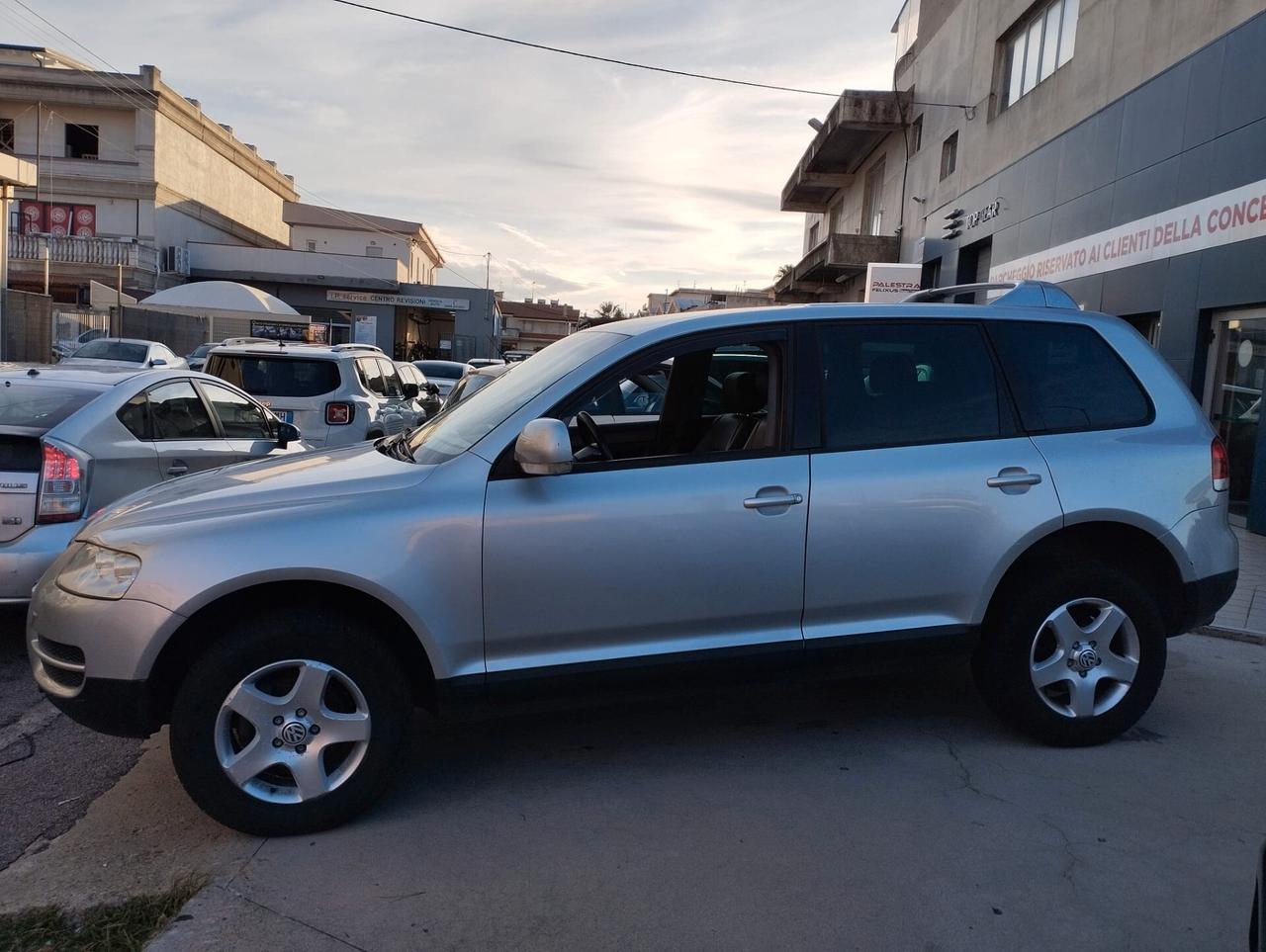 Volkswagen Touareg 2.5 R5 TDI