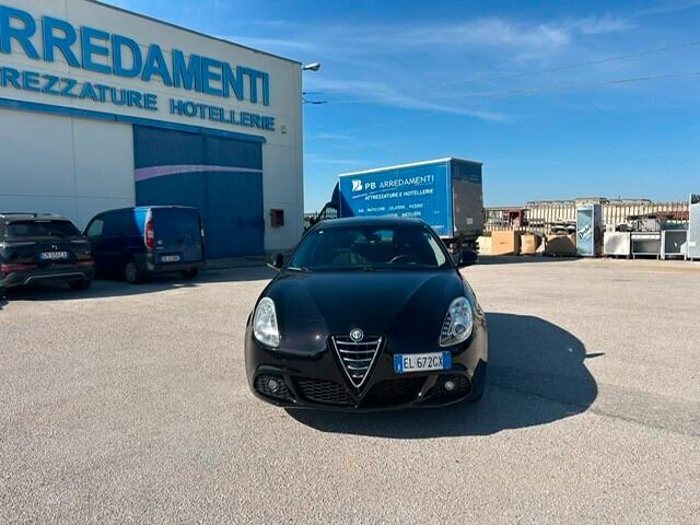 Alfa Romeo Giulietta 1.6 JTDm-2 105 CV Distinctive