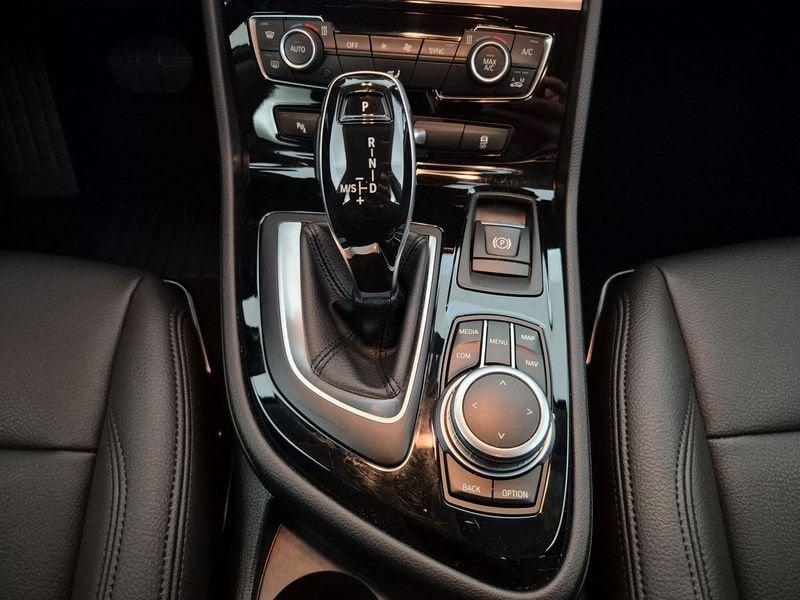 BMW Serie 2 Active Tourer Serie 2 F45 2018 Active Tourer 216d Active Tourer Business auto my20