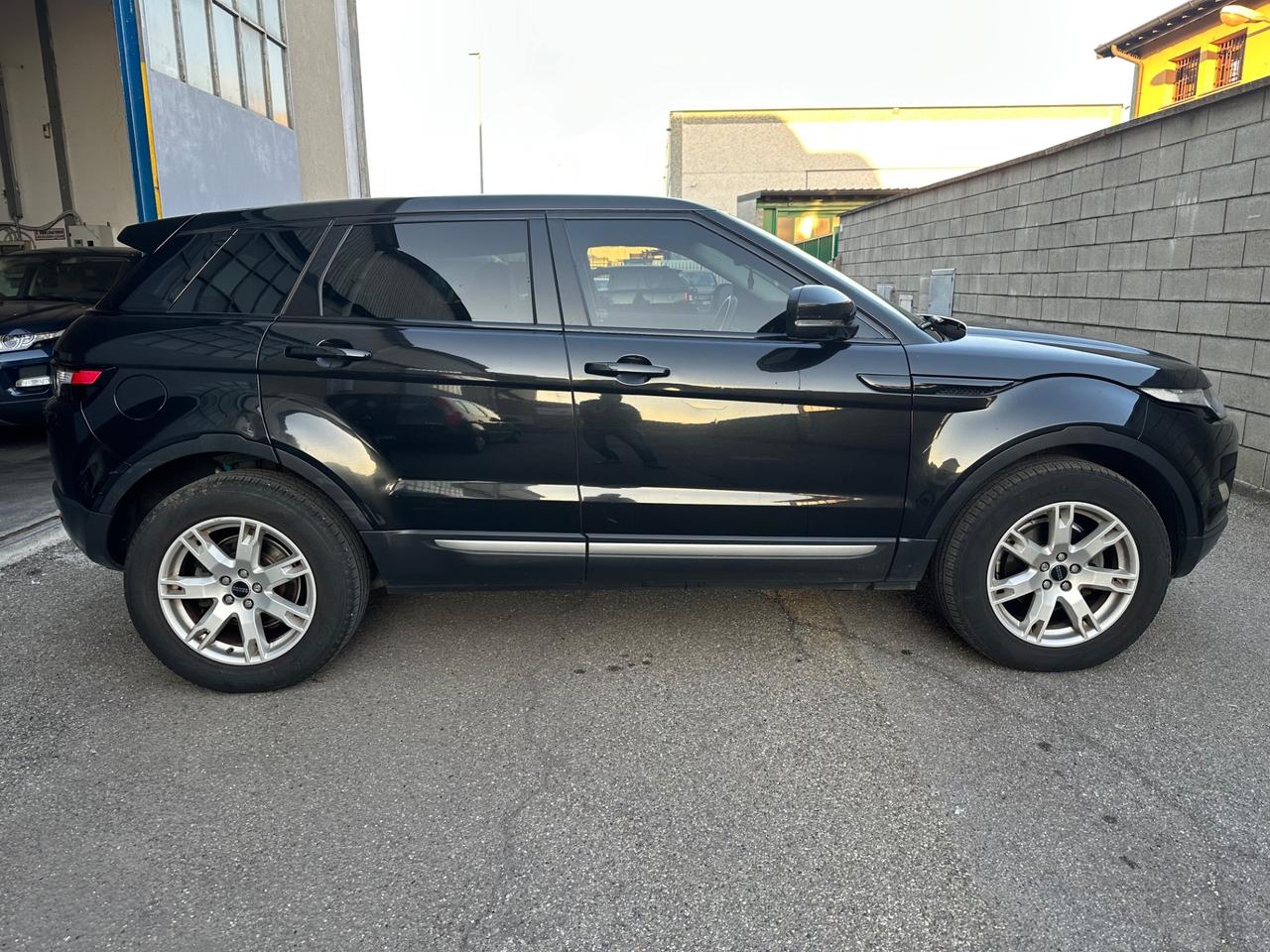 RANGE ROVER EVOQUE 2.2 PRESTIGE CAMBIO MANUALE