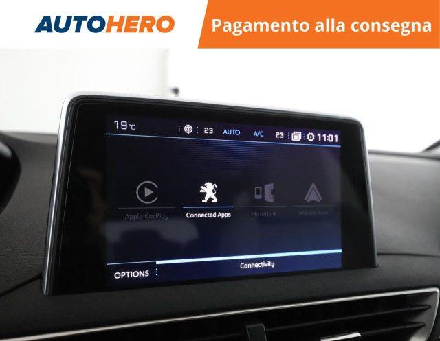 PEUGEOT 5008 BlueHDi 130 S&S Allure