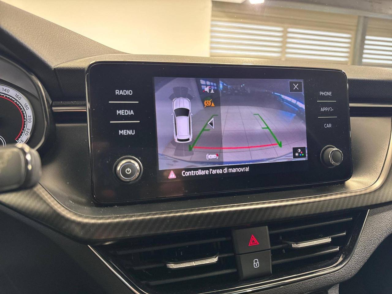 Skoda Kamiq 1.0 g-tec Monte Carlo 90cv