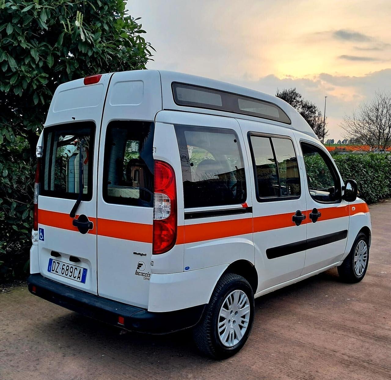 Fiat Doblo Doblò 1.9 120cv TETTO ALTO TRASPORTO DISABILI