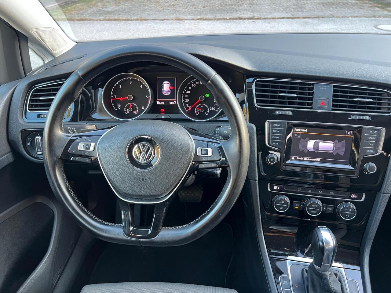 Volkswagen Golf 1.6 TDI DSG 5p. Highline BlueMotion Technology