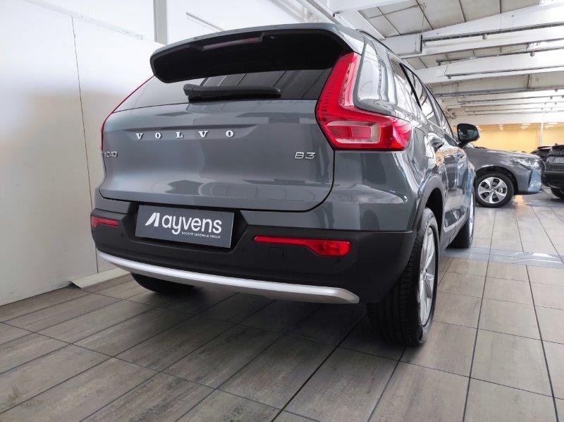 VOLVO XC40 (2017-->) - XC40 B3 automatico Core