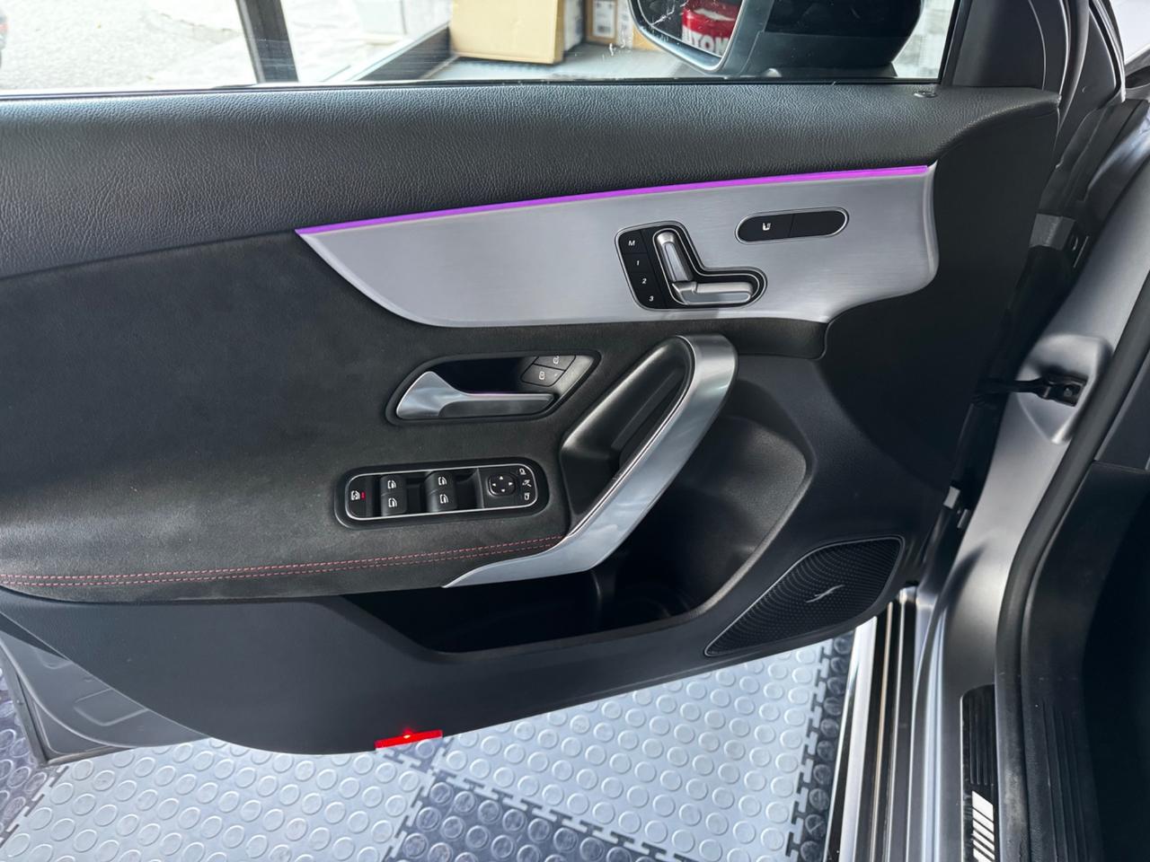 Mercedes-benz A 35 AMG premium plus