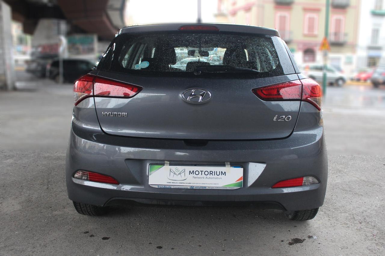 Hyundai i20 1.2 5 porte Econext Blackline