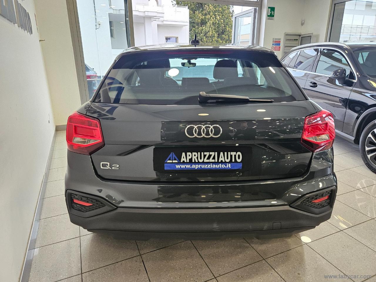AUDI Q2 30 TDI S tronic Business