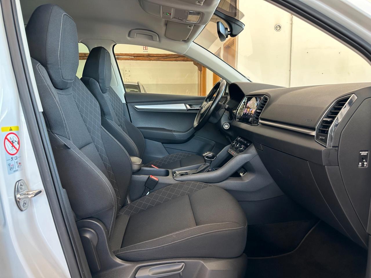 SKODA KAROQ AMBITION 2.0 TDI DSG *CARPLAY*NAVI*NEOPATENTATI*