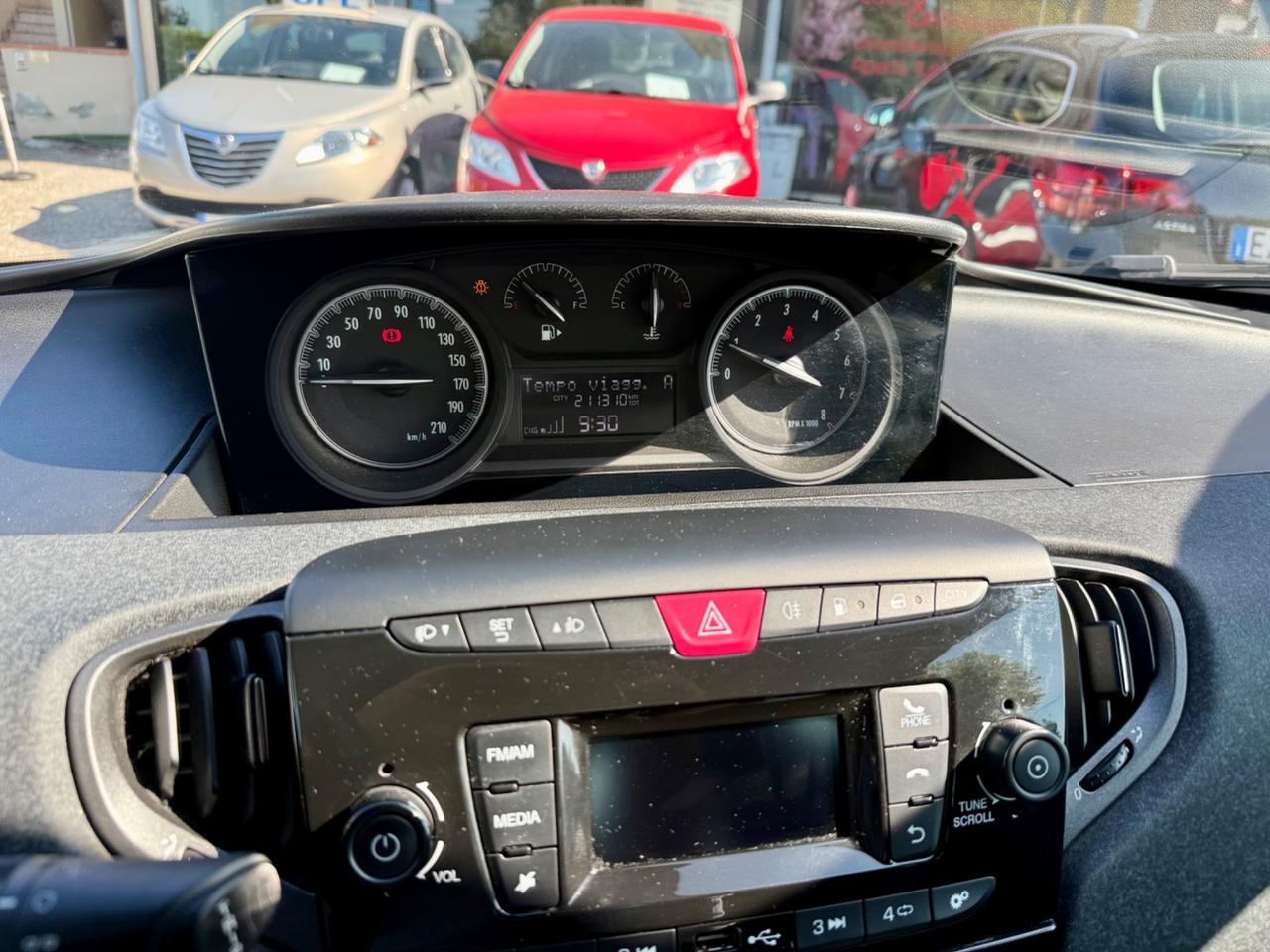 Lancia Ypsilon 0.9 TwinAir Ecochic Elefant Ok NEOPATENTATI