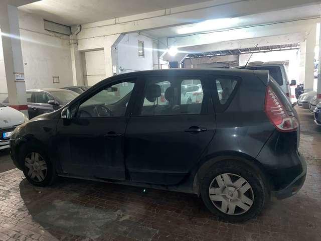 Renault Scenic Scenic III X-Mod 1.5 dci Dynamique 110cv