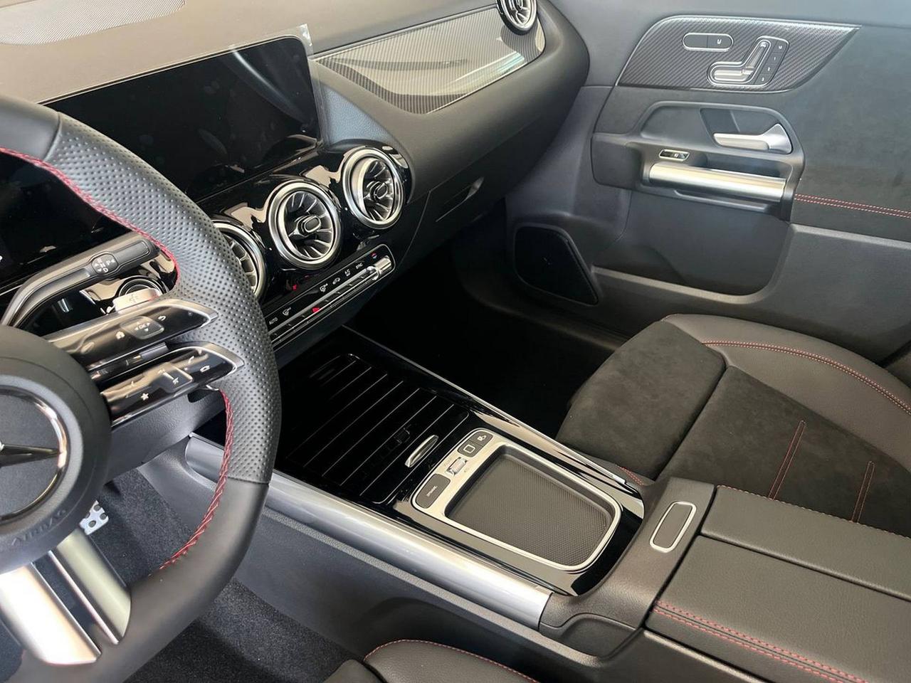 Mercedes-Benz GLA 200 d automatic