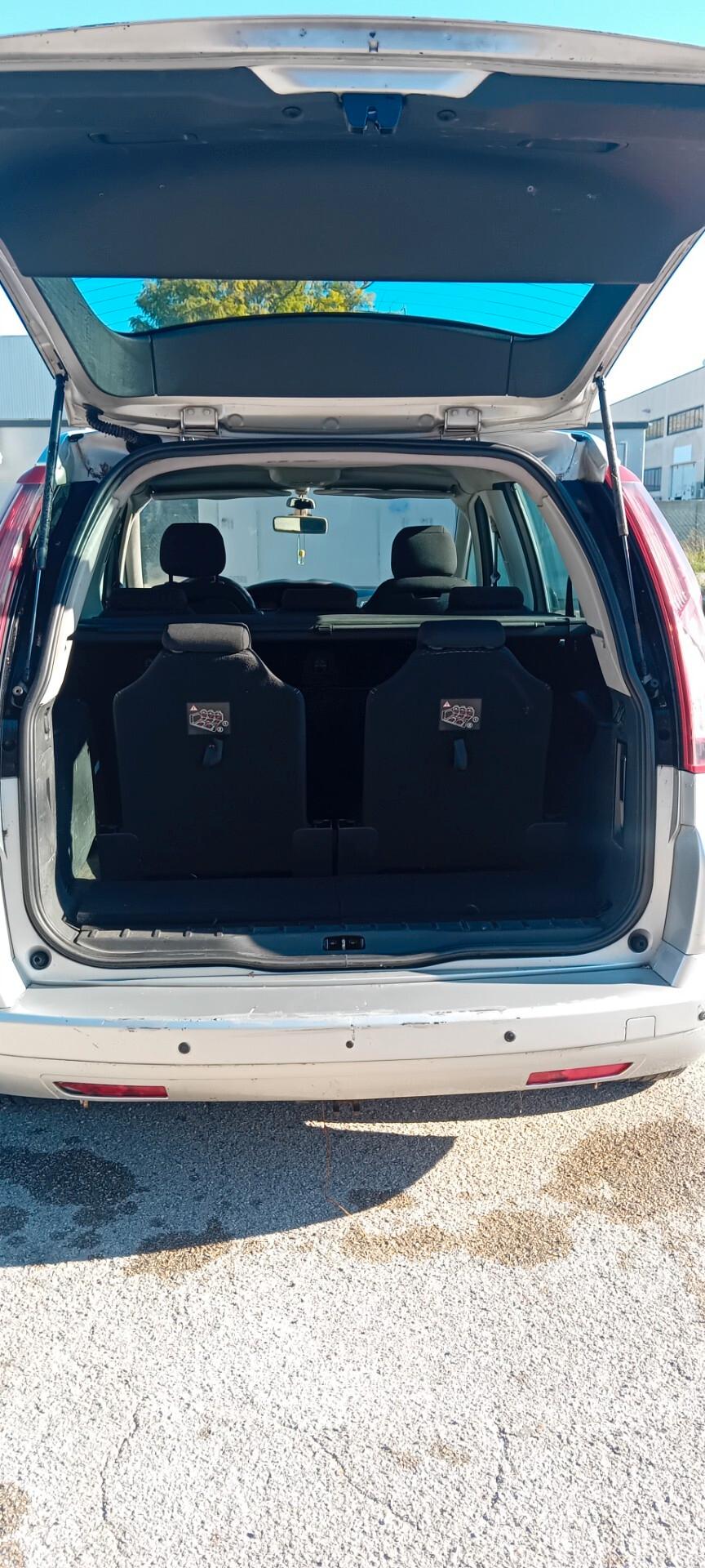 Citroen C4 Grand Picasso 2.0 HDi 7 postii