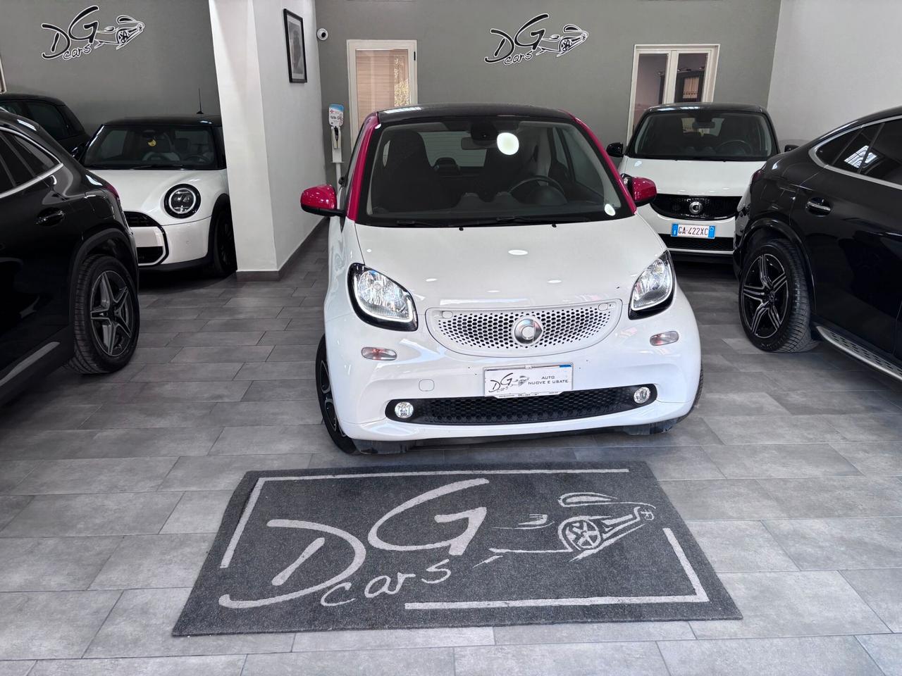 SMART FORTWO 0.9 T TWINAMIC PASSION TETTO-NAVI-LED-RETRO