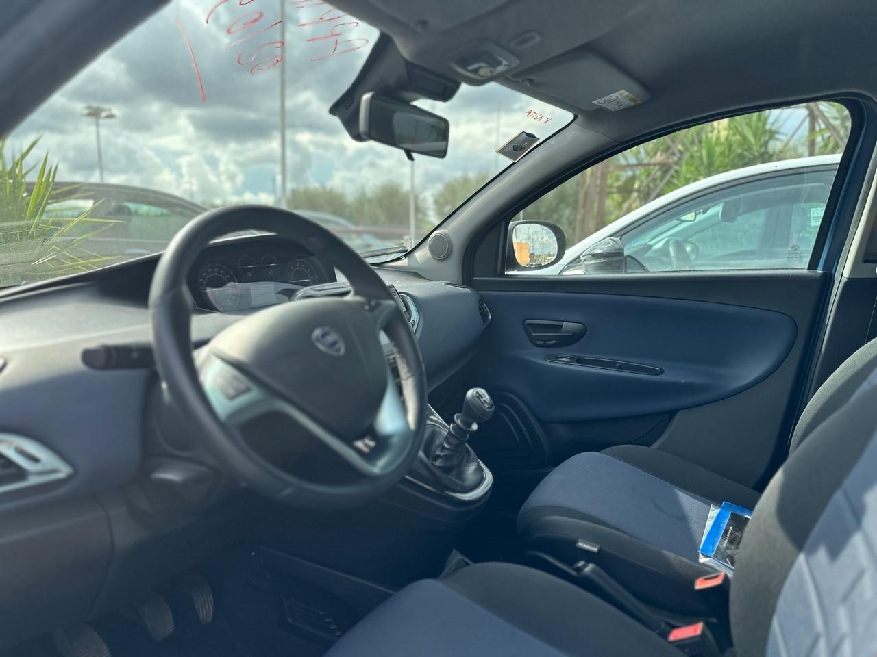 LANCIA Ypsilon III 2021 - Ypsilon 1.0 firefly hybrid Platino s&s 70cv