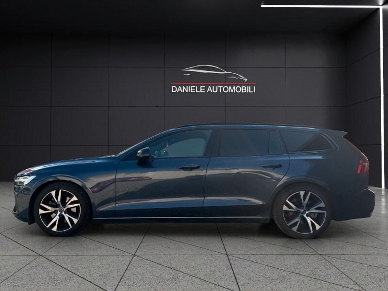 VOLVO V60 (2018-->) V60 D4 Geartronic R-design