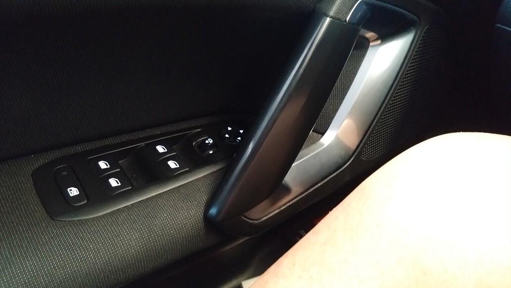 Peugeot 308 BlueHDi 120 S&S EAT6 Allure