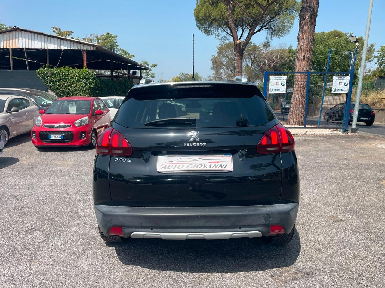 Peugeot 2008 BlueHDi 120 S&S Black Matt
