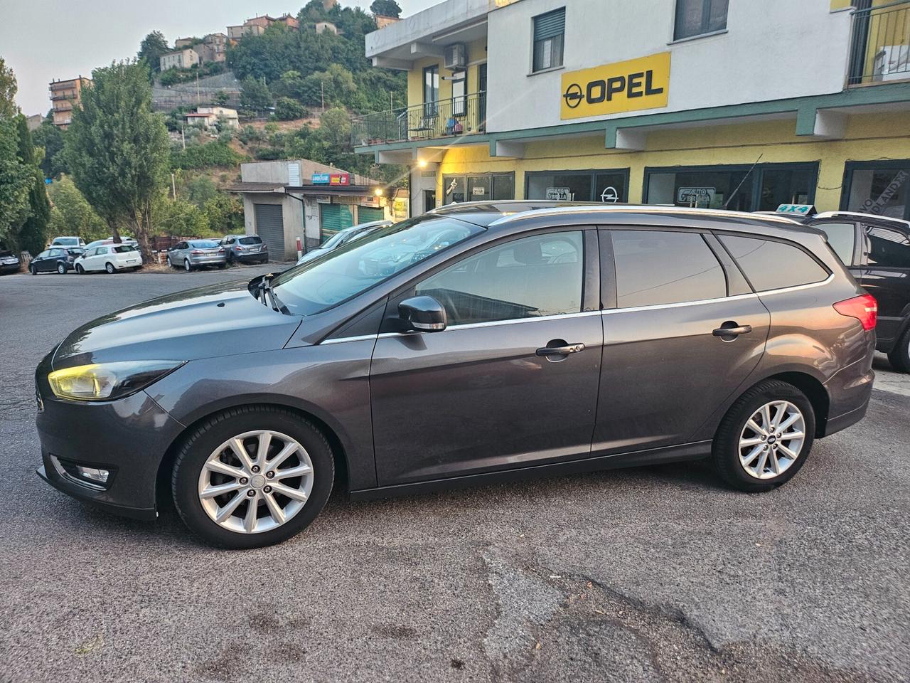 Ford Focus 1.5 TDCi 120CV TITANIUM 139.000km 2015