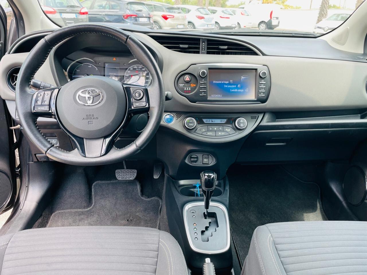 Toyota Yaris 1.5 Hybrid 5 porte Cool