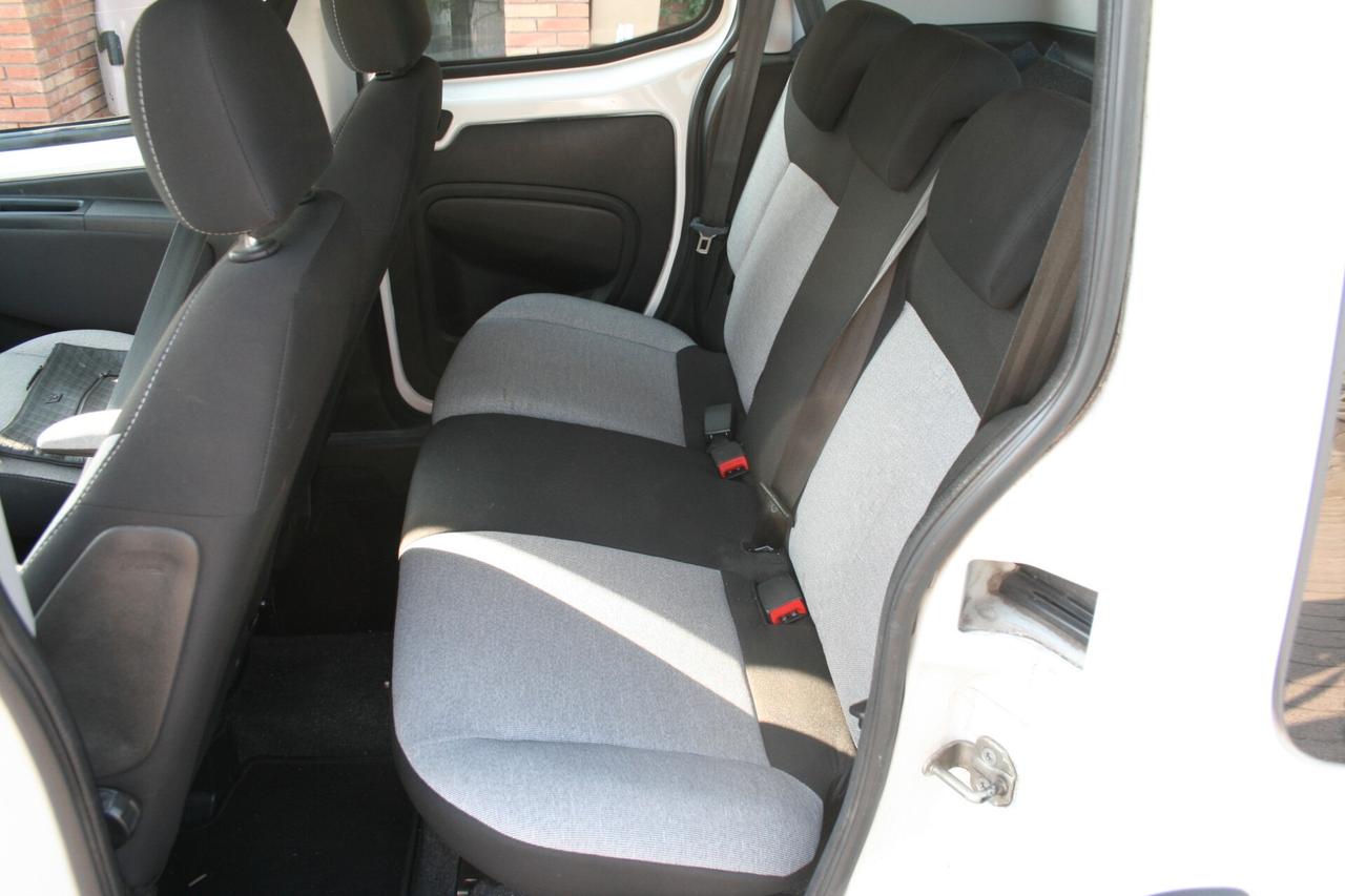 Fiat Qubo 1.3 MJT 95 CV Lounge 5 posti