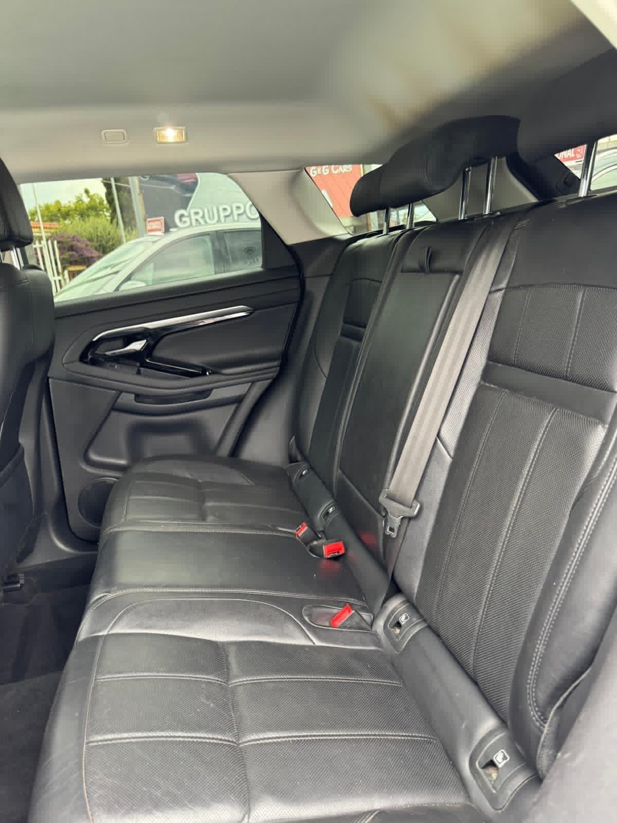 Land Rover Range Evoque 2.0D I4 150CV AWD Business Edition