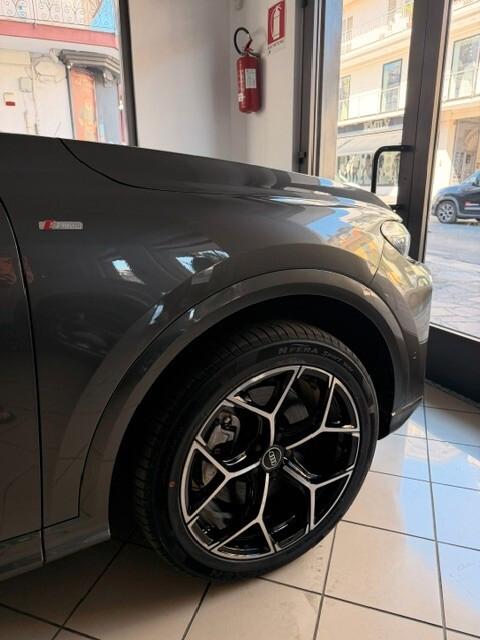 Audi Q5 SPORTBACK 2.0 TDI 204 CV
