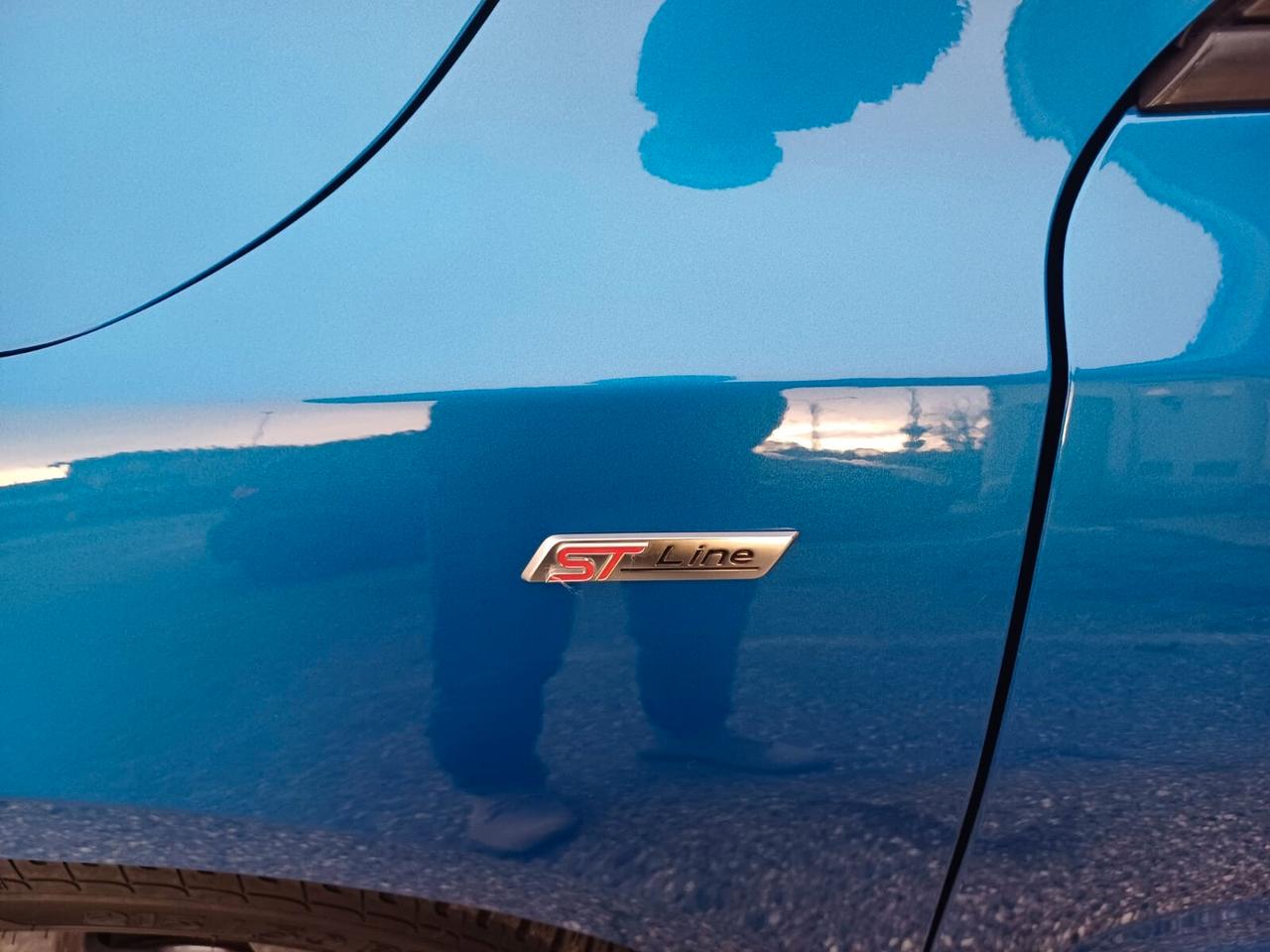 Ford Focus 1.0 EcoBoost Hybrid 125 CV Powershift 5p. ST-Line