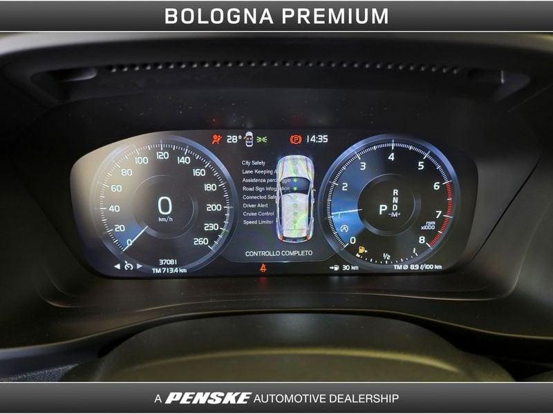 Volvo XC40 XC40 T2 Geartronic Momentum