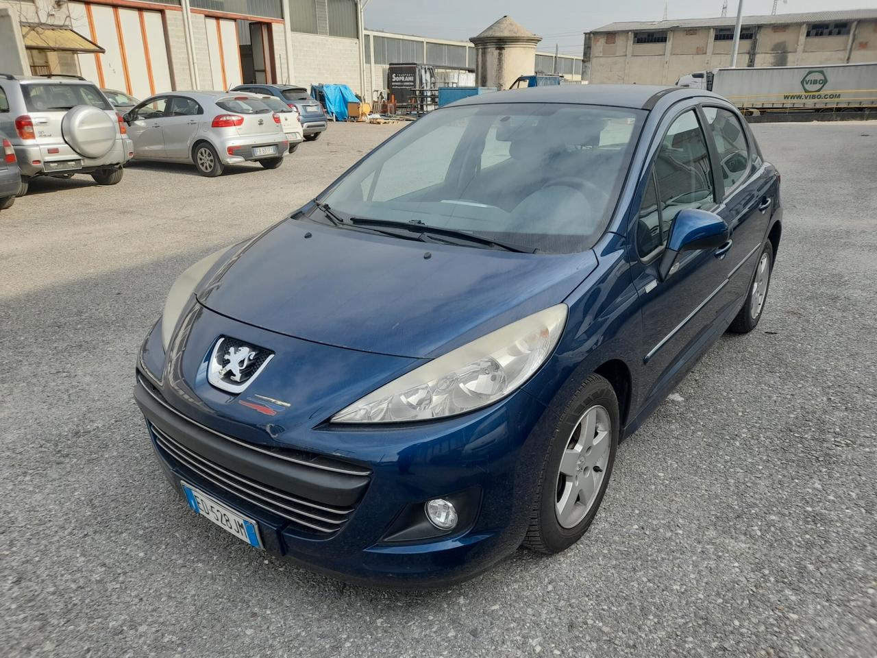 Peugeot 207 1.4 8V 75CV 5p. X Line