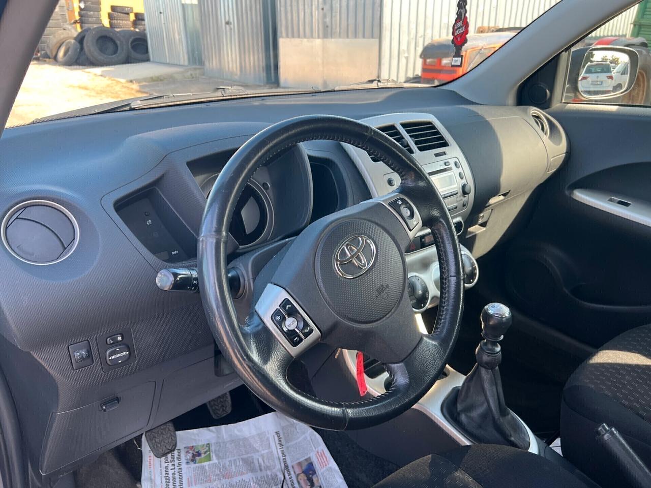 Toyota Urban Cruiser Urban Cruiser 1.4 D-4D AWD Sol