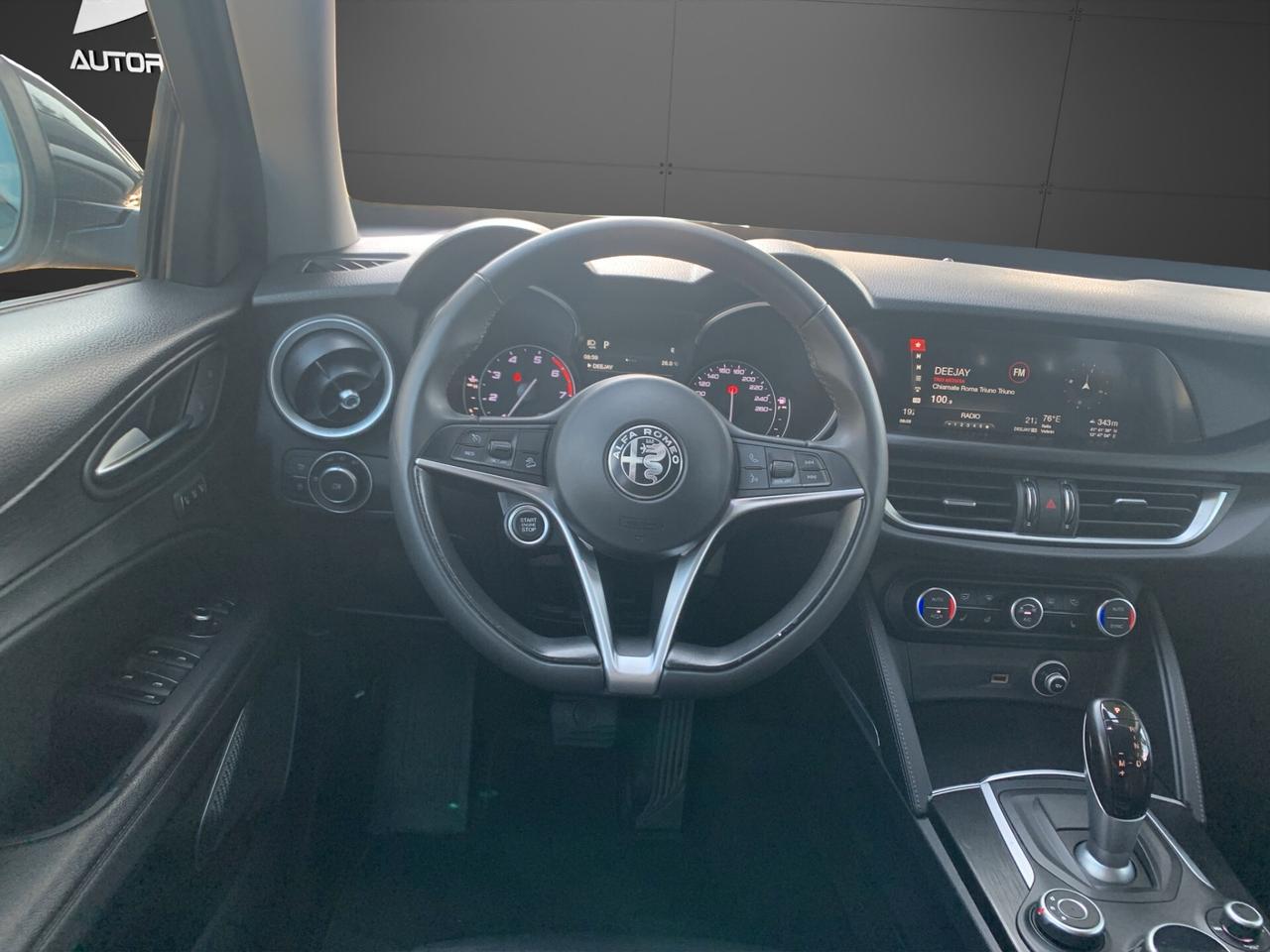 Alfa Romeo Stelvio 2.0 Turbo 200 CV AT8 Q4 Super