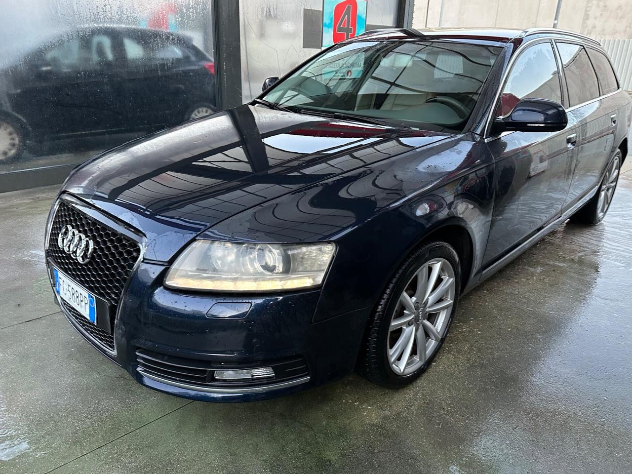 Audi A6 3000 V6 TDI 240cv 4x4 2009.