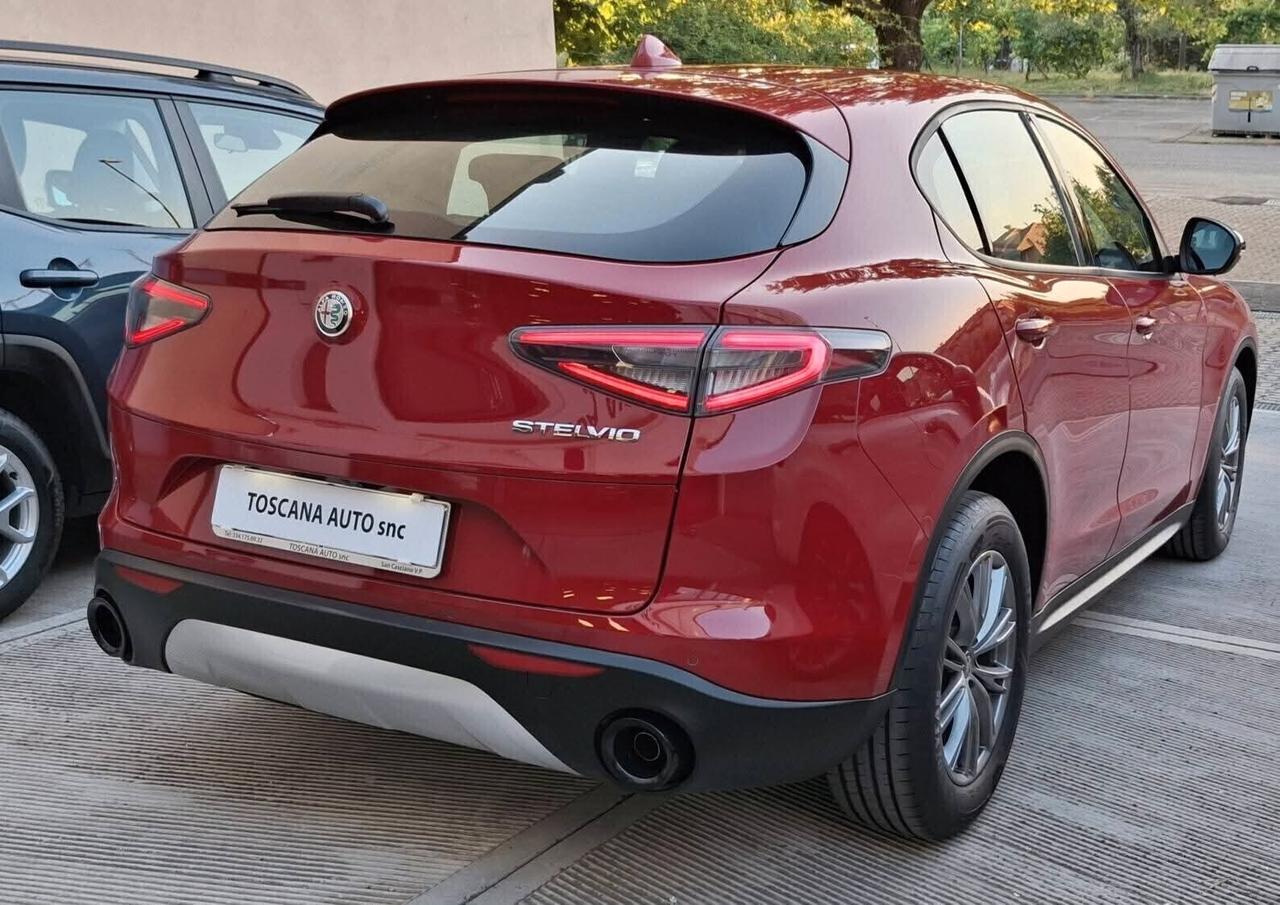 Alfa Romeo Stelvio 160cv mod.nuovo restyling 2.000km