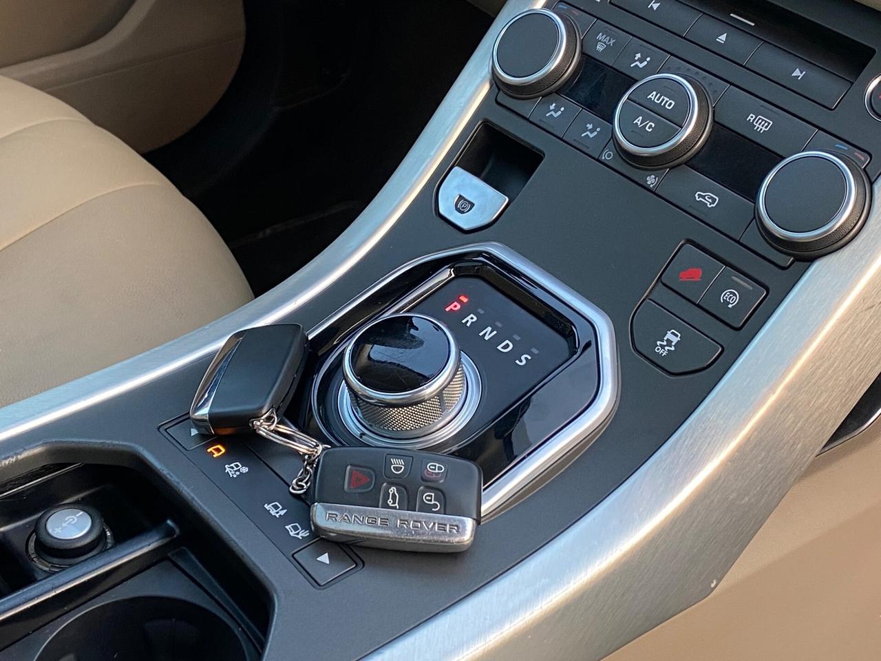 Land Rover Range Evoque 2.2 TD4 5p. Prestige