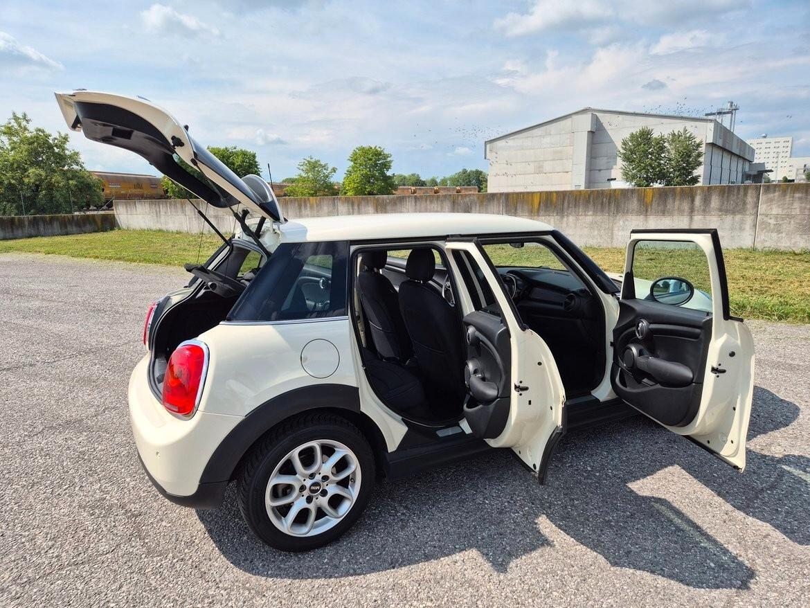 Mini One D BUSINESS XL F55 MY16