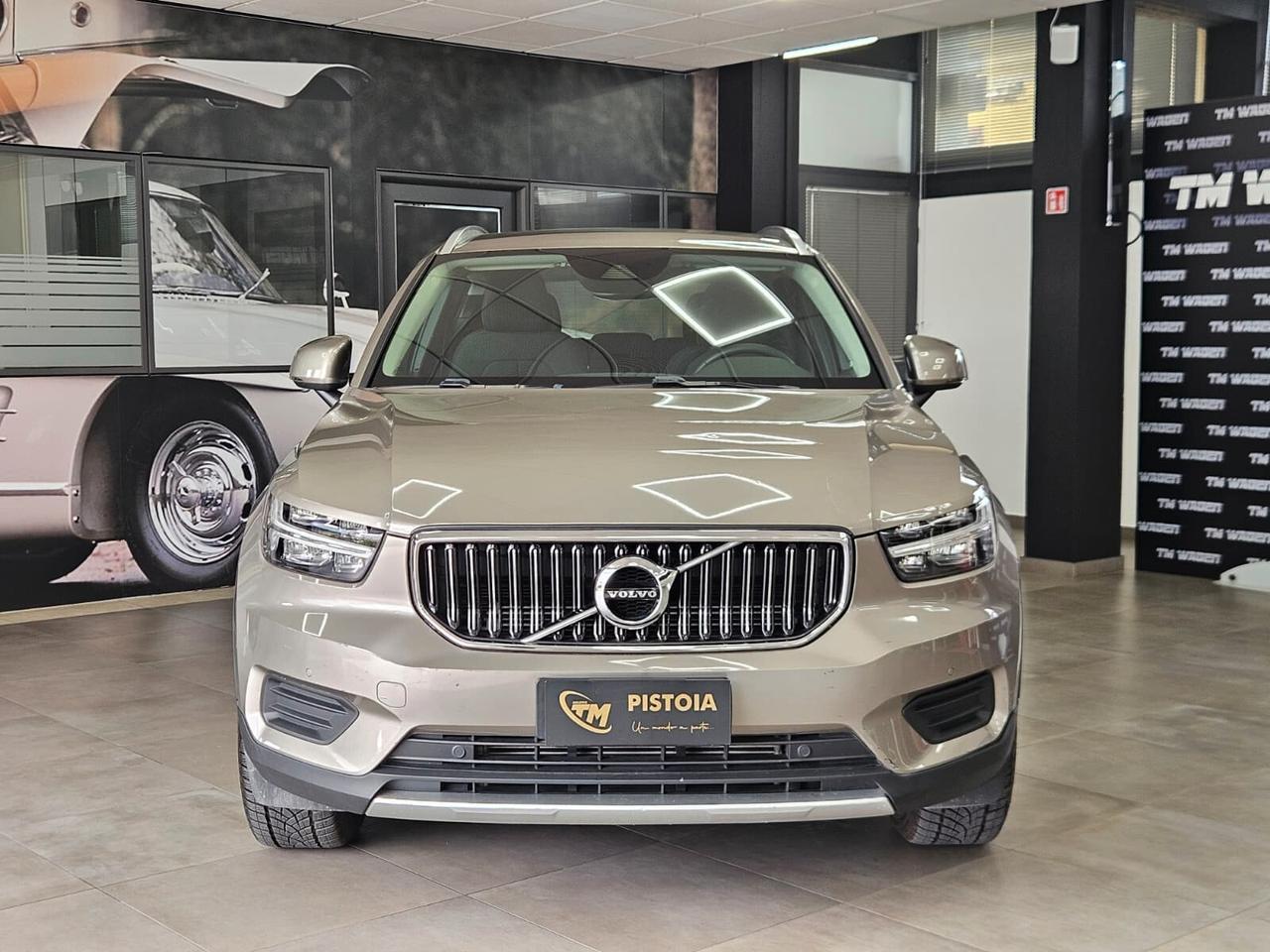 Volvo XC40 T4 Recharge Plug-in Hybrid automatico Essential