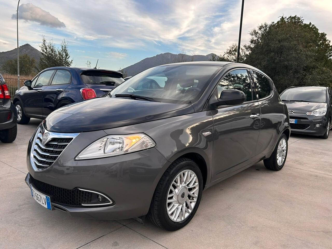 LANCIA Y 1.2GPL 60CV - NEOPATENTATI